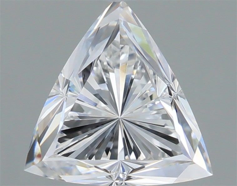 Loose Diamond - TRIANGULAR 1.8ct D VVS2: Loose Diamond - TRIANGULAR 1.8ct D VVS2 Source: This is a real non-mined Diamond that has been grown in a lab Shape: TRIANGULAR Carats: 1.8 Color: D Clarity: VVS2 Certification: IGI Video: