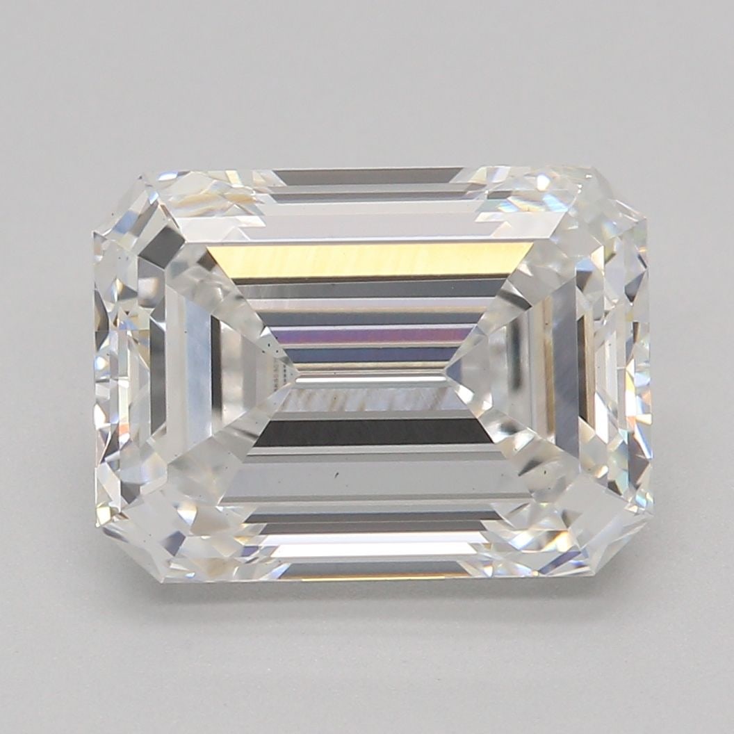 Loose Diamond - EMERALD 2.52ct E VS1: Loose Diamond - EMERALD 2.52ct E VS1 Source: This is a real non-mined Diamond that has been grown in a lab Shape: EMERALD Carats: 2.52 Color: E Clarity: VS1 Certification: IGI Video: