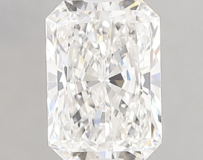 Loose Diamond - RADIANT 1.16ct E VVS1: Loose Diamond - RADIANT 1.16ct E VVS1 Source: This is a real non-mined Diamond that has been grown in a lab Shape: RADIANT Carats: 1.16 Color: E Clarity: VVS1 Certification: IGI Video: Video Link 