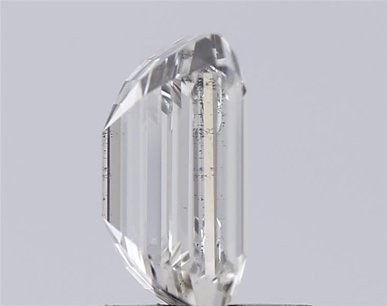 Loose Diamond - EMERALD 1.43ct H VS2: Loose Diamond - EMERALD 1.43ct H VS2 Source: This is a real non-mined Diamond that has been grown in a lab Shape: EMERALD Carats: 1.43 Color: H Clarity: VS2 Certification: IGI Video: Video Link The