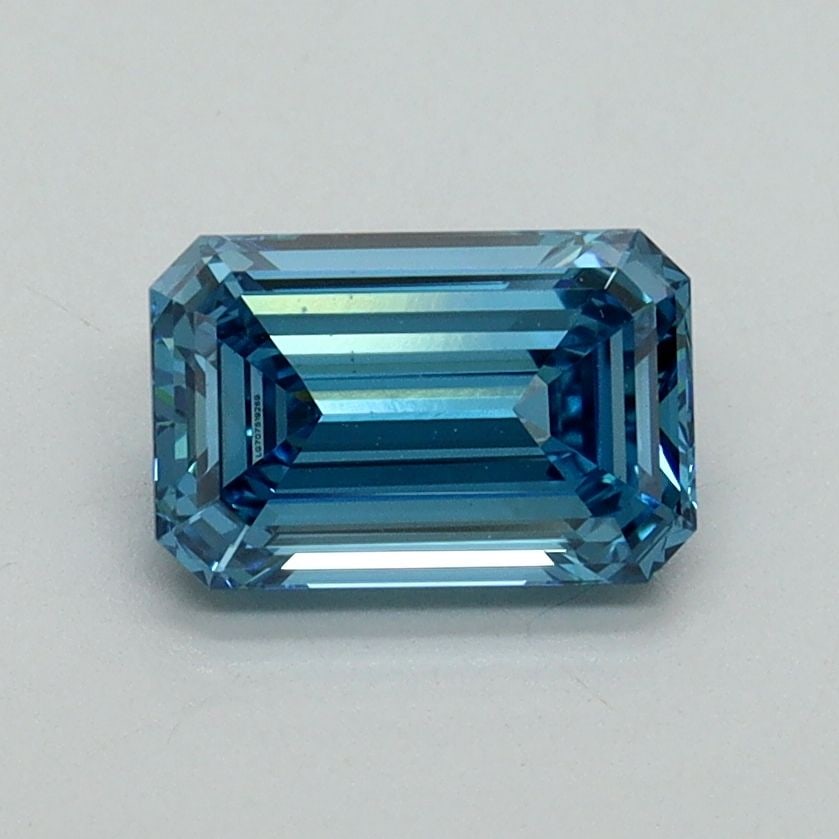 Loose Diamond - EMERALD 1.05ct Fancy Vivid Blue VS1: Loose Diamond - EMERALD 1.05ct Fancy Vivid Blue VS1 Source: This is a real non-mined Diamond that has been grown in a lab Shape: EMERALD Carats: 1.05 Color: Fancy Vivid Blue Certification: IGI Video: