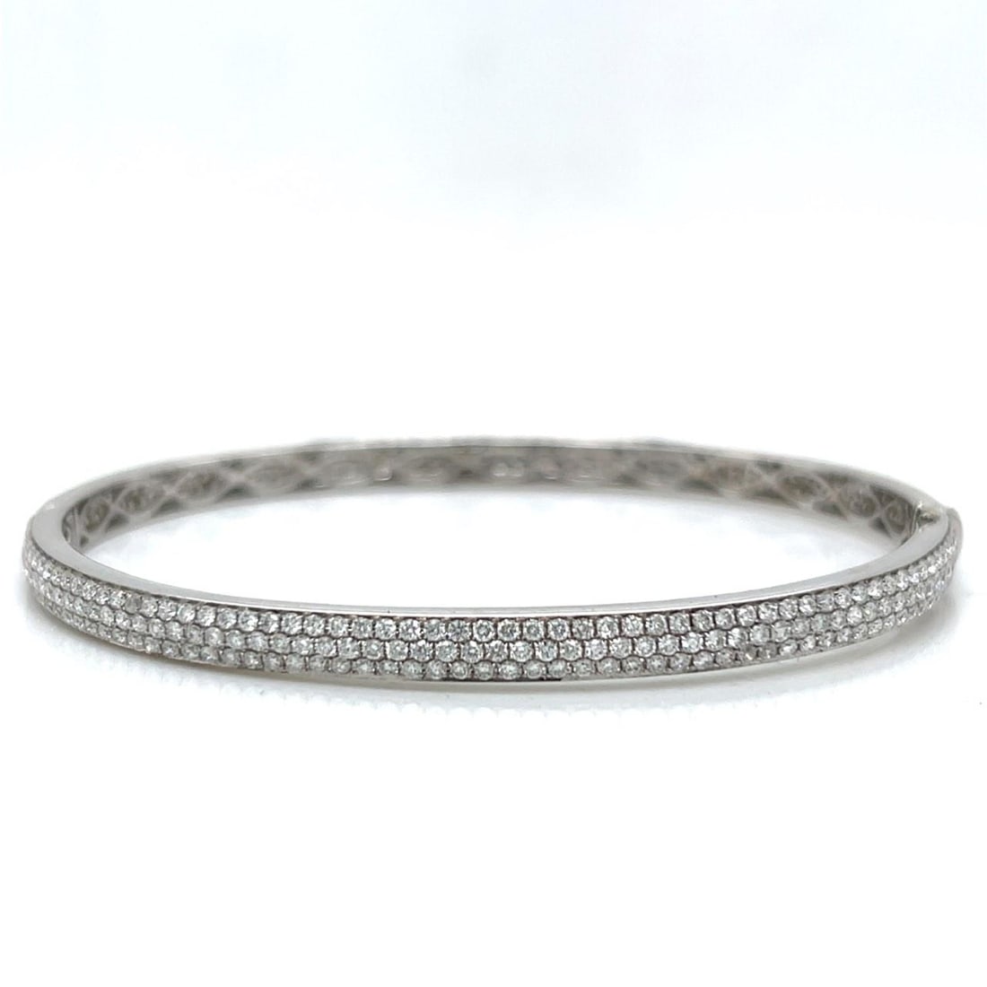18K White Gold Bangle with 3.42 Ct Diamonds F-G VVS-VS (1 of 5)