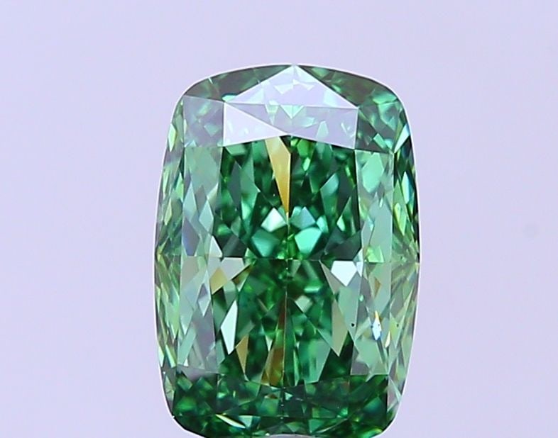 Loose Diamond - EMERALD 3.62ct Fancy Vivid Green VS1: Loose Diamond - EMERALD 3.62ct Fancy Vivid Green VS1 Source: This is a real non-mined Diamond that has been grown in a lab Shape: EMERALD Carats: 3.62 Color: Fancy Vivid Green Certification: IGI 