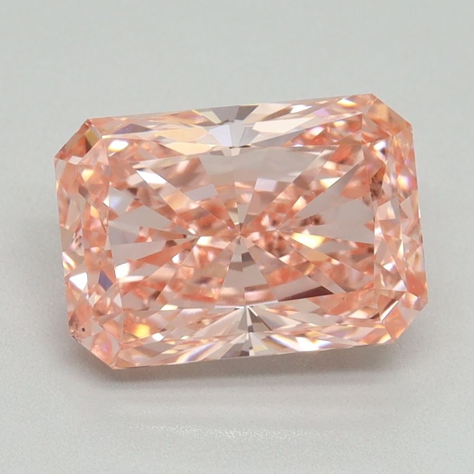 Loose Diamond - RADIANT 3.07ct Fancy Vivid Pink VS1: Loose Diamond - RADIANT 3.07ct Fancy Vivid Pink VS1 Source: This is a real non-mined Diamond that has been grown in a lab Shape: RADIANT Carats: 3.07 Color: Fancy Vivid Pink Certification: IGI