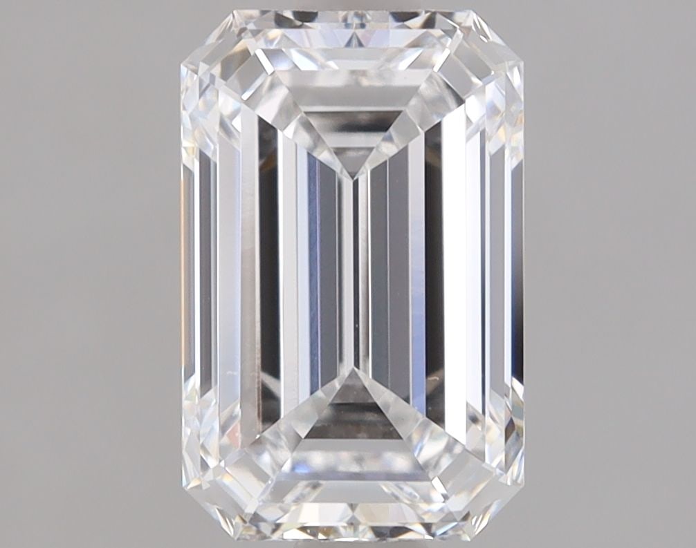 Loose Diamond - EMERALD 1.58ct D VVS2: Loose Diamond - EMERALD 1.58ct D VVS2 Source: This is a real non-mined Diamond that has been grown in a lab Shape: EMERALD Carats: 1.58 Color: D Clarity: VVS2 Certification: IGI The Diamond Depot Guar