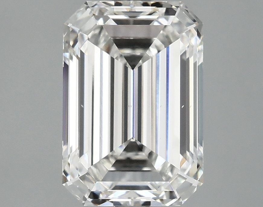 Loose Diamond - EMERALD 3.09ct E VS2: Loose Diamond - EMERALD 3.09ct E VS2 Source: This is a real non-mined Diamond that has been grown in a lab Shape: EMERALD Carats: 3.09 Color: E Clarity: VS2 Certification: IGI Video: