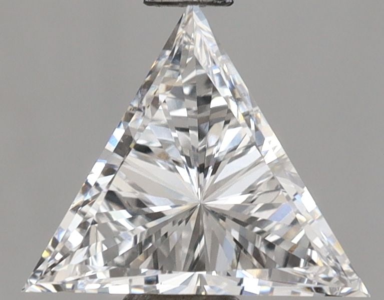Loose Diamond - TRIANGULAR 0.96ct D VVS2: Loose Diamond - TRIANGULAR 0.96ct D VVS2 Source: This is a real non-mined Diamond that has been grown in a lab Shape: TRIANGULAR Carats: 0.96 Color: D Clarity: VVS2 Certification: IGI Video: