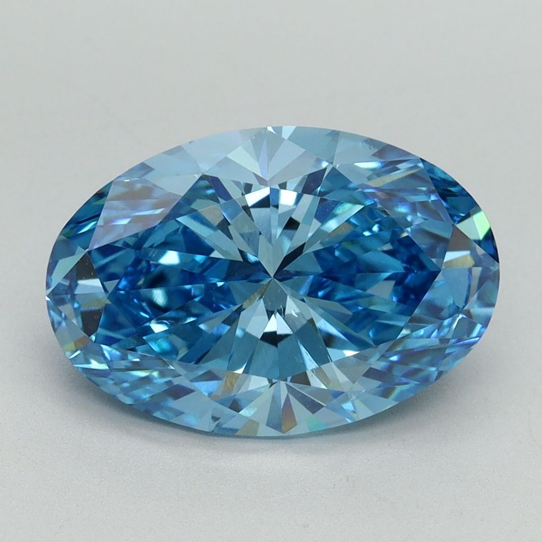 Loose Diamond - OVAL 4.0ct Fancy Vivid Blue VS2: Loose Diamond - OVAL 4.0ct Fancy Vivid Blue VS2 Source: This is a real non-mined Diamond that has been grown in a lab Shape: OVAL Carats: 4.0 Color: Fancy Vivid Blue Certification: IGI Video: Video