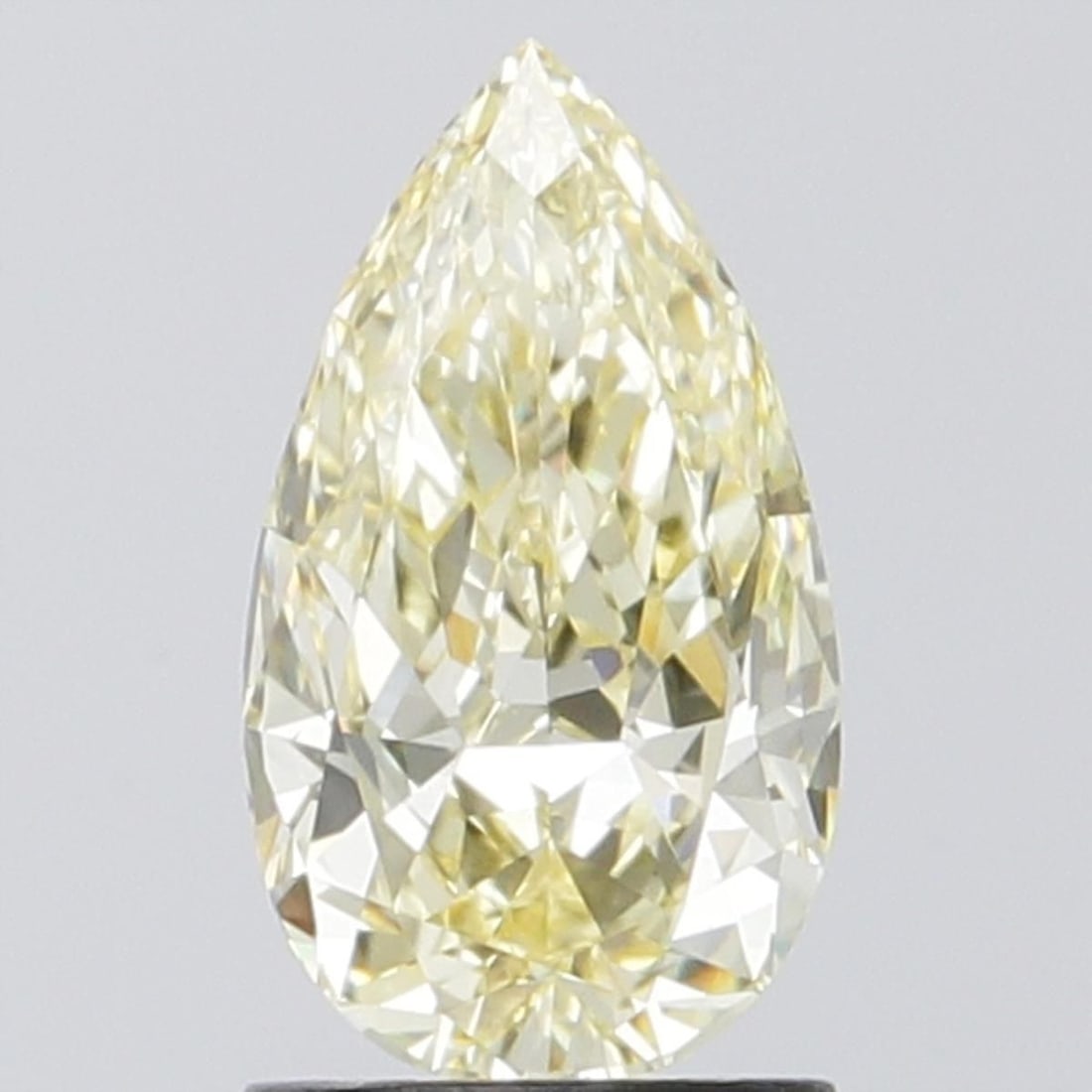 Loose Diamond - PEAR 1.48ct Fancy Intense Yellow VS1: Loose Diamond - PEAR 1.48ct Fancy Intense Yellow VS1 Source: This is a real non-mined Diamond that has been grown in a lab Shape: PEAR Carats: 1.48 Color: Fancy Intense Yellow Certification: IGI