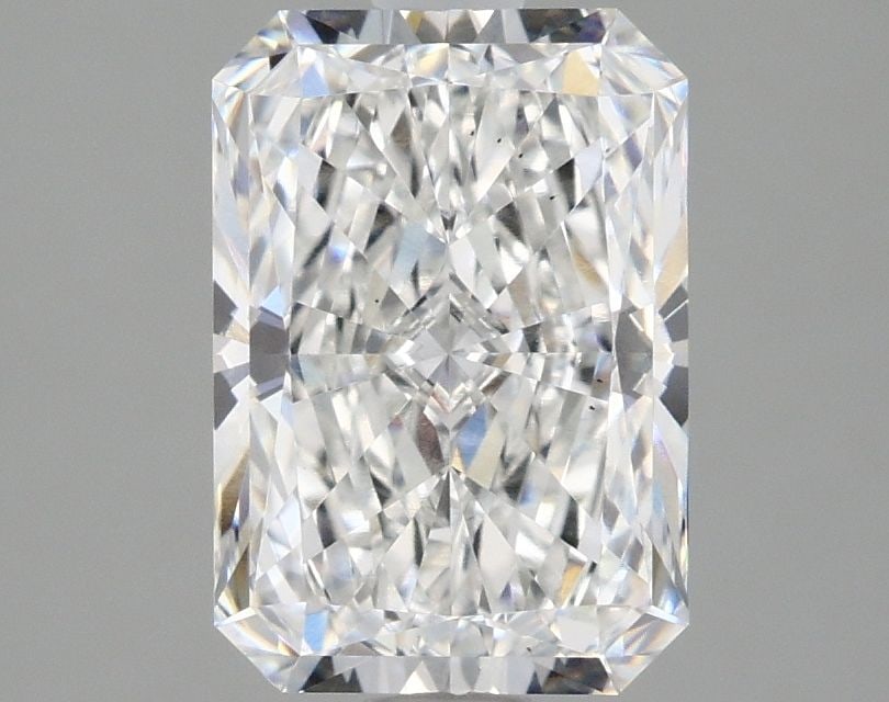 Loose Diamond - RADIANT 2.12ct E VS2: Loose Diamond - RADIANT 2.12ct E VS2 Source: This is a real non-mined Diamond that has been grown in a lab Shape: RADIANT Carats: 2.12 Color: E Clarity: VS2 Certification: GIA Video: