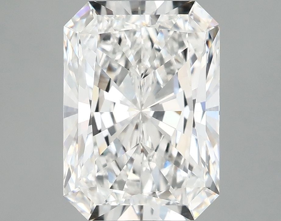 Loose Diamond - RADIANT 3.88ct E VS1: Loose Diamond - RADIANT 3.88ct E VS1 Source: This is a real non-mined Diamond that has been grown in a lab Shape: RADIANT Carats: 3.88 Color: E Clarity: VS1 Certification: IGI Video: Video Link The