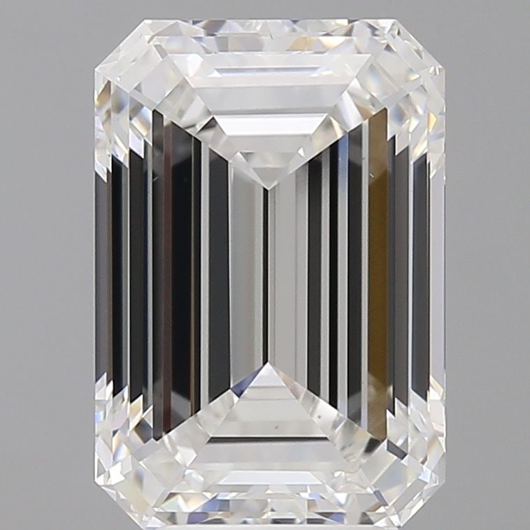 Loose Diamond - EMERALD 5.53ct E VS1: Loose Diamond - EMERALD 5.53ct E VS1 Source: This is a real non-mined Diamond that has been grown in a lab Shape: EMERALD Carats: 5.53 Color: E Clarity: VS1 Certification: IGI Video: