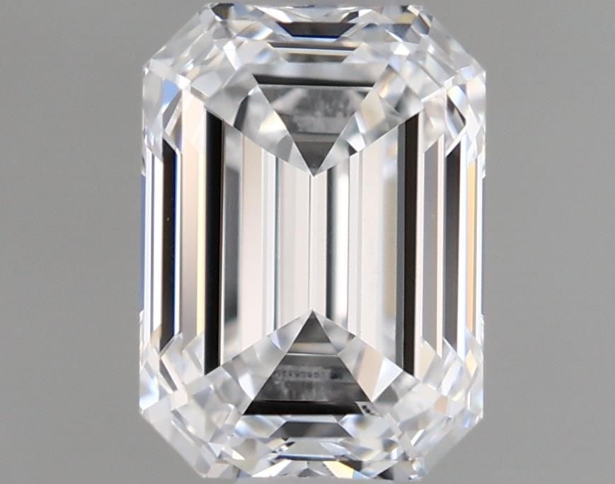 Loose Diamond - EMERALD 0.9ct D VS1: Loose Diamond - EMERALD 0.9ct D VS1 Source: This is a real non-mined Diamond that has been grown in a lab Shape: EMERALD Carats: 0.9 Color: D Clarity: VS1 Certification: IGI Video: Video Link The
