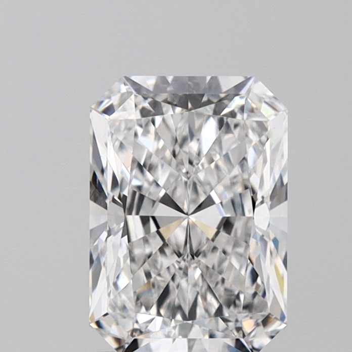 Loose Diamond - RADIANT 1.54ct E VS1: Loose Diamond - RADIANT 1.54ct E VS1 Source: This is a real non-mined Diamond that has been grown in a lab Shape: RADIANT Carats: 1.54 Color: E Clarity: VS1 Certification: GIA Video: Video Link The