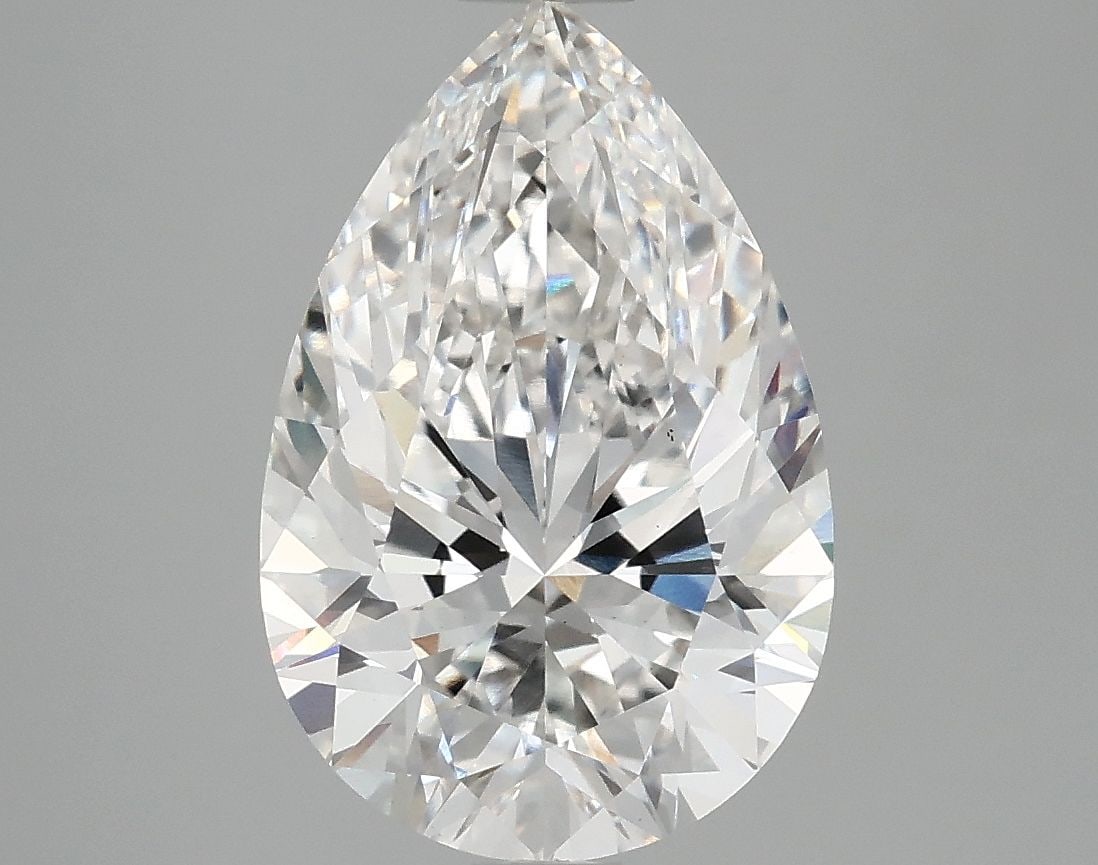 Loose Diamond - PEAR 4.1ct E VS1: Loose Diamond - PEAR 4.1ct E VS1 Source: This is a real non-mined Diamond that has been grown in a lab Shape: PEAR Carats: 4.1 Color: E Clarity: VS1 Certification: IGI Video: