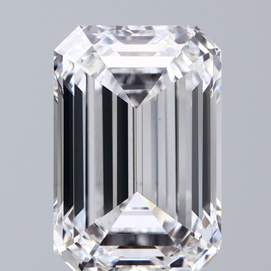 Loose Diamond - EMERALD 3.08ct D VS1: Loose Diamond - EMERALD 3.08ct D VS1 Source: This is a real non-mined Diamond that has been grown in a lab Shape: EMERALD Carats: 3.08 Color: D Clarity: VS1 Certification: IGI Video: Video Link The