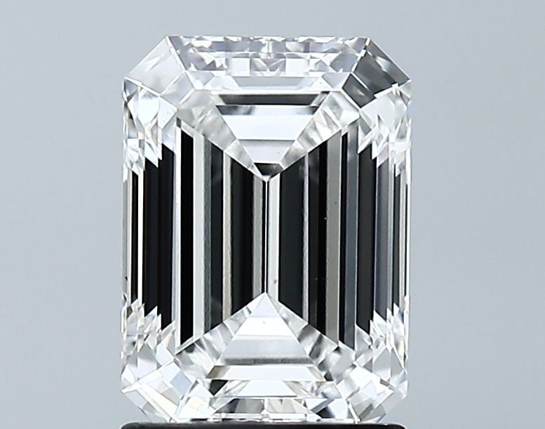 Loose Diamond - EMERALD 1.77ct F VS1: Loose Diamond - EMERALD 1.77ct F VS1 Source: This is a real non-mined Diamond that has been grown in a lab Shape: EMERALD Carats: 1.77 Color: F Clarity: VS1 Certification: GIA Video: