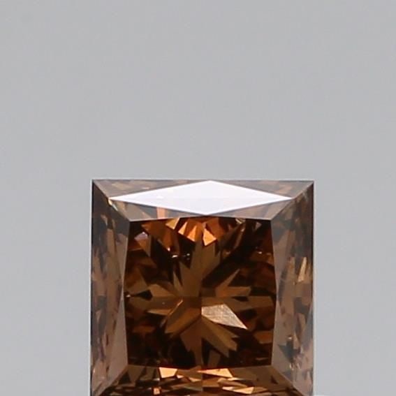 Loose Diamond - PRINCESS 0.82ct Fancy Vivid Brown VS2: Loose Diamond - PRINCESS 0.82ct Fancy Vivid Brown VS2 Source: Natural Shape: PRINCESS Carats: 0.82 Color: Fancy Vivid Brown Certification: NONE Video: