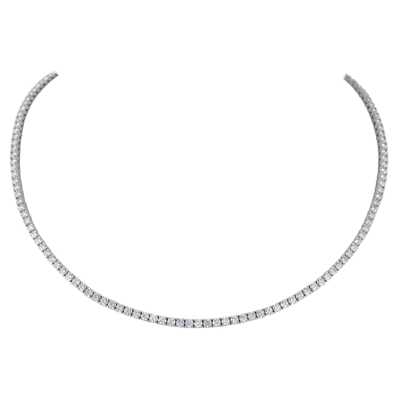 9.09ct Diamond Tennis Necklace 18k White Gold: 9.09ct Diamond Tennis Necklace 18k White Gold Exquisite 9.09ct Diamond Tennis Necklace crafted from 18k white gold, featuring a timeless design that adds elegance to any attire. This stunning piece