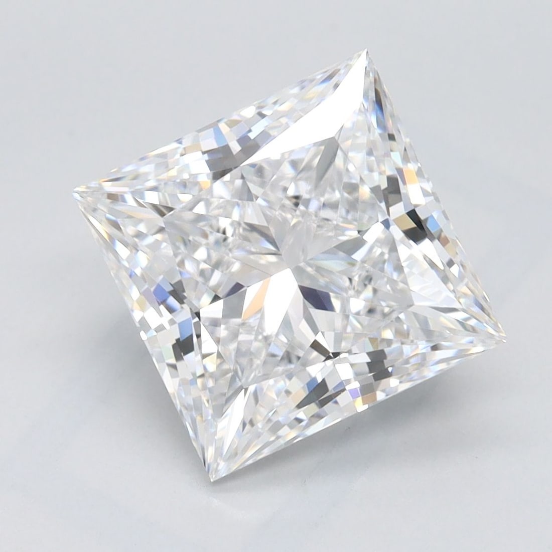 Loose Diamond - PRINCESS 3.08ct D IF: Loose Diamond - PRINCESS 3.08ct D IF Source: This is a real non-mined Diamond that has been grown in a lab Shape: PRINCESS Carats: 3.08 Color: D Clarity: IF Certification: IGI Video: Video Link The