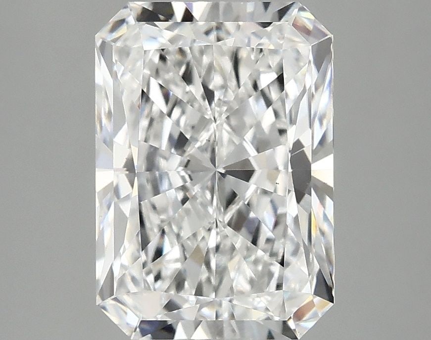 Loose Diamond - RADIANT 3.09ct E VS1: Loose Diamond - RADIANT 3.09ct E VS1 Source: This is a real non-mined Diamond that has been grown in a lab Shape: RADIANT Carats: 3.09 Color: E Clarity: VS1 Certification: IGI Video: Video Link The