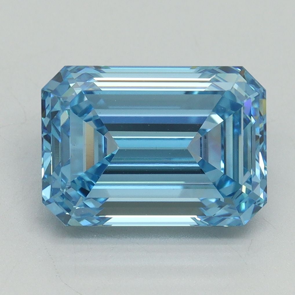 Loose Diamond - EMERALD 4.18ct Fancy Vivid Blue VS1: Loose Diamond - EMERALD 4.18ct Fancy Vivid Blue VS1 Source: This is a real non-mined Diamond that has been grown in a lab Shape: EMERALD Carats: 4.18 Color: Fancy Vivid Blue Certification: IGI Video: