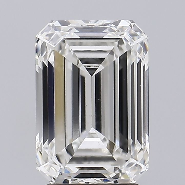 Loose Diamond - EMERALD 3.07ct G VS1: Loose Diamond - EMERALD 3.07ct G VS1 Source: This is a real non-mined Diamond that has been grown in a lab Shape: EMERALD Carats: 3.07 Color: G Clarity: VS1 Certification: IGI Video: