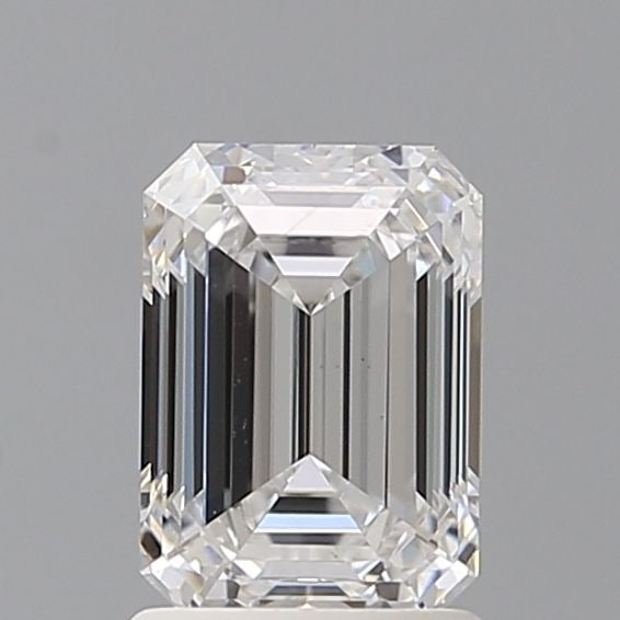 Loose Diamond - EMERALD 1.53ct E VS1: Loose Diamond - EMERALD 1.53ct E VS1 Source: This is a real non-mined Diamond that has been grown in a lab Shape: EMERALD Carats: 1.53 Color: E Clarity: VS1 Certification: IGI Video: