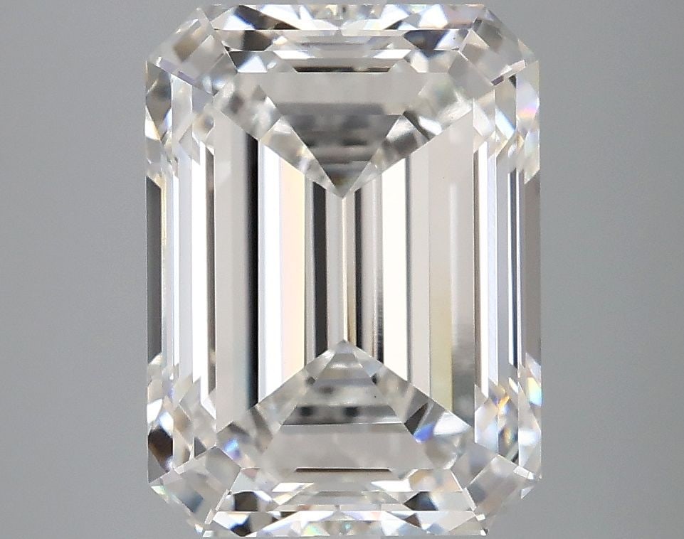Loose Diamond - EMERALD 5.1ct E VS1: Loose Diamond - EMERALD 5.1ct E VS1 Source: This is a real non-mined Diamond that has been grown in a lab Shape: EMERALD Carats: 5.1 Color: E Clarity: VS1 Certification: IGI Video: Video Link The