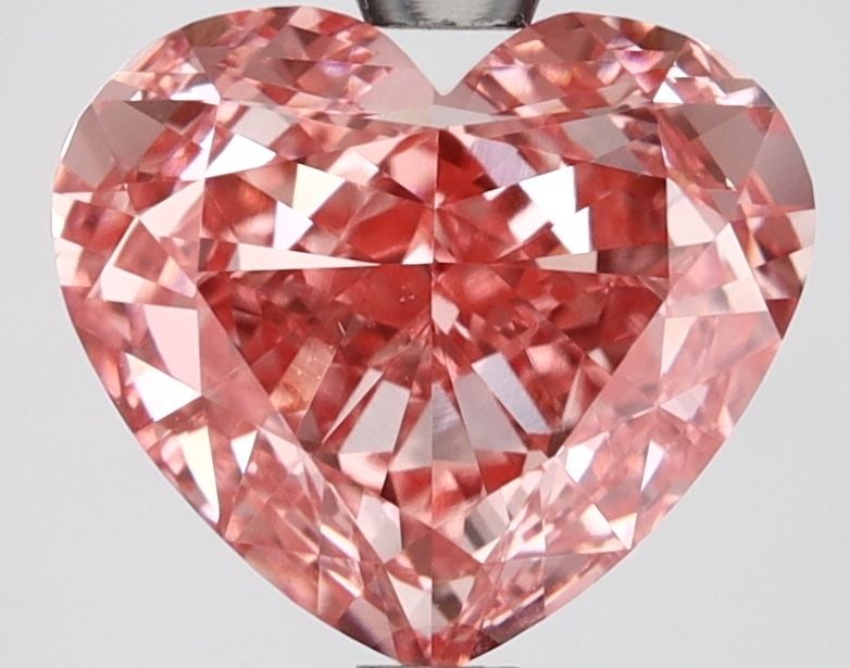Loose Diamond - HEART 3.1ct Fancy Vivid Pink VS1: Loose Diamond - HEART 3.1ct Fancy Vivid Pink VS1 Source: This is a real non-mined Diamond that has been grown in a lab Shape: HEART Carats: 3.1 Color: Fancy Vivid Pink Certification: IGI Video: