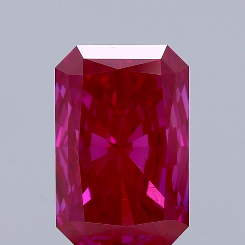 Loose Diamond - RADIANT 1.34ct Fancy Deep Pink VS1: Loose Diamond - RADIANT 1.34ct Fancy Deep Pink VS1 Source: This is a real non-mined Diamond that has been grown in a lab Shape: RADIANT Carats: 1.34 Color: Fancy Deep Pink Certification: IGI Video: