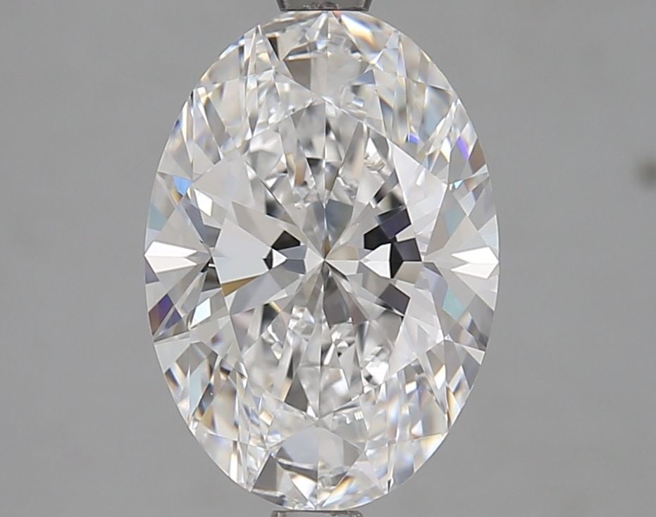 Loose Diamond - OVAL 3.08ct D VVS2: Loose Diamond - OVAL 3.08ct D VVS2 Source: This is a real non-mined Diamond that has been grown in a lab Shape: OVAL Carats: 3.08 Color: D Clarity: VVS2 Certification: GIA Video: