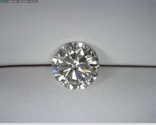 Loose Diamond - ROUND 1.07ct I SI2: Loose Diamond - ROUND 1.07ct I SI2 Source: Natural Shape: ROUND Carats: 1.07 Color: I Clarity: SI2 Certification: OTHER The Diamond Depot Guarantee: All items in this auction are guaranteed to be
