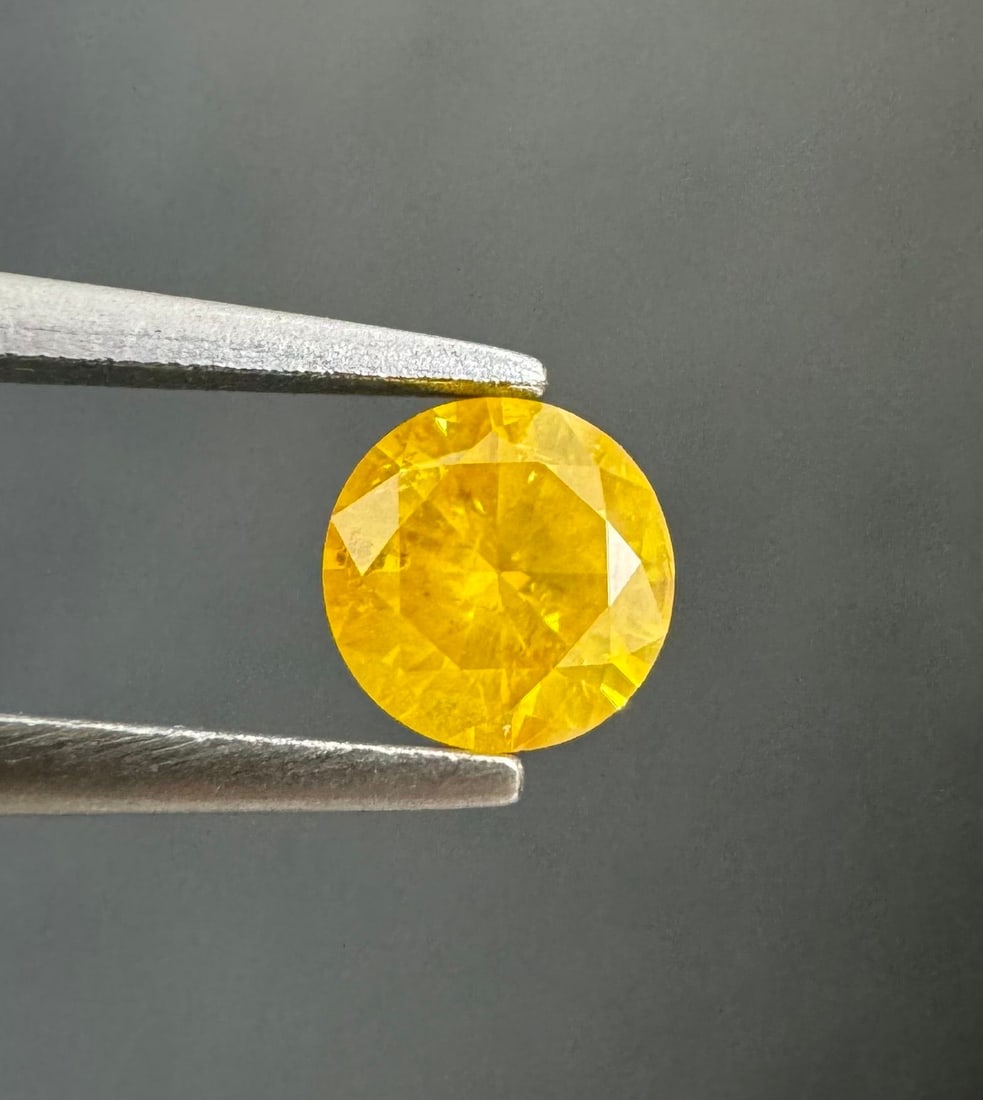 Loose Diamond - ROUND 0.35ct Fancy Vivid Yellow I2: Loose Diamond - ROUND 0.35ct Fancy Vivid Yellow I2 Source: Natural Shape: ROUND Carats: 0.35 Color: Fancy Vivid Yellow Certification: GIA Video: