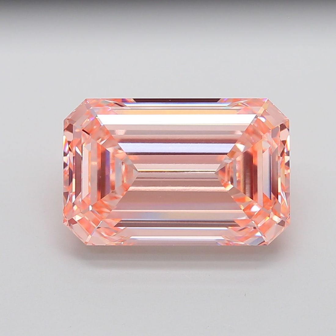 Loose Diamond - EMERALD 15.31ct Fancy Intense Pink VS1: Loose Diamond - EMERALD 15.31ct Fancy Intense Pink VS1 Source: This is a real non-mined Diamond that has been grown in a lab Shape: EMERALD Carats: 15.31 Color: Fancy Intense Pink Certification: IGI T