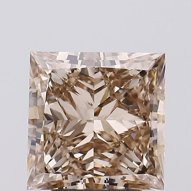 Loose Diamond - PRINCESS 3.51ct Fancy Light Brown VS1: Loose Diamond - PRINCESS 3.51ct Fancy Light Brown VS1 Source: This is a real non-mined Diamond that has been grown in a lab Shape: PRINCESS Carats: 3.51 Color: Fancy Light Brown Certification: IGI Vid