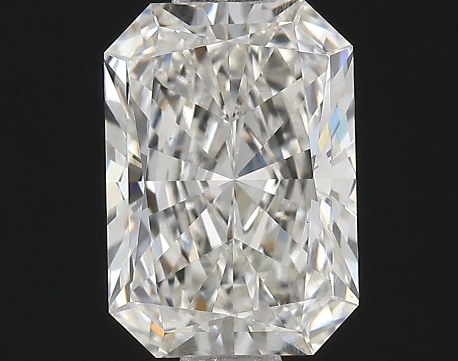 Loose Diamond - RADIANT 1.39ct G VS1: Loose Diamond - RADIANT 1.39ct G VS1 Source: This is a real non-mined Diamond that has been grown in a lab Shape: RADIANT Carats: 1.39 Color: G Clarity: VS1 Certification: IGI Video: