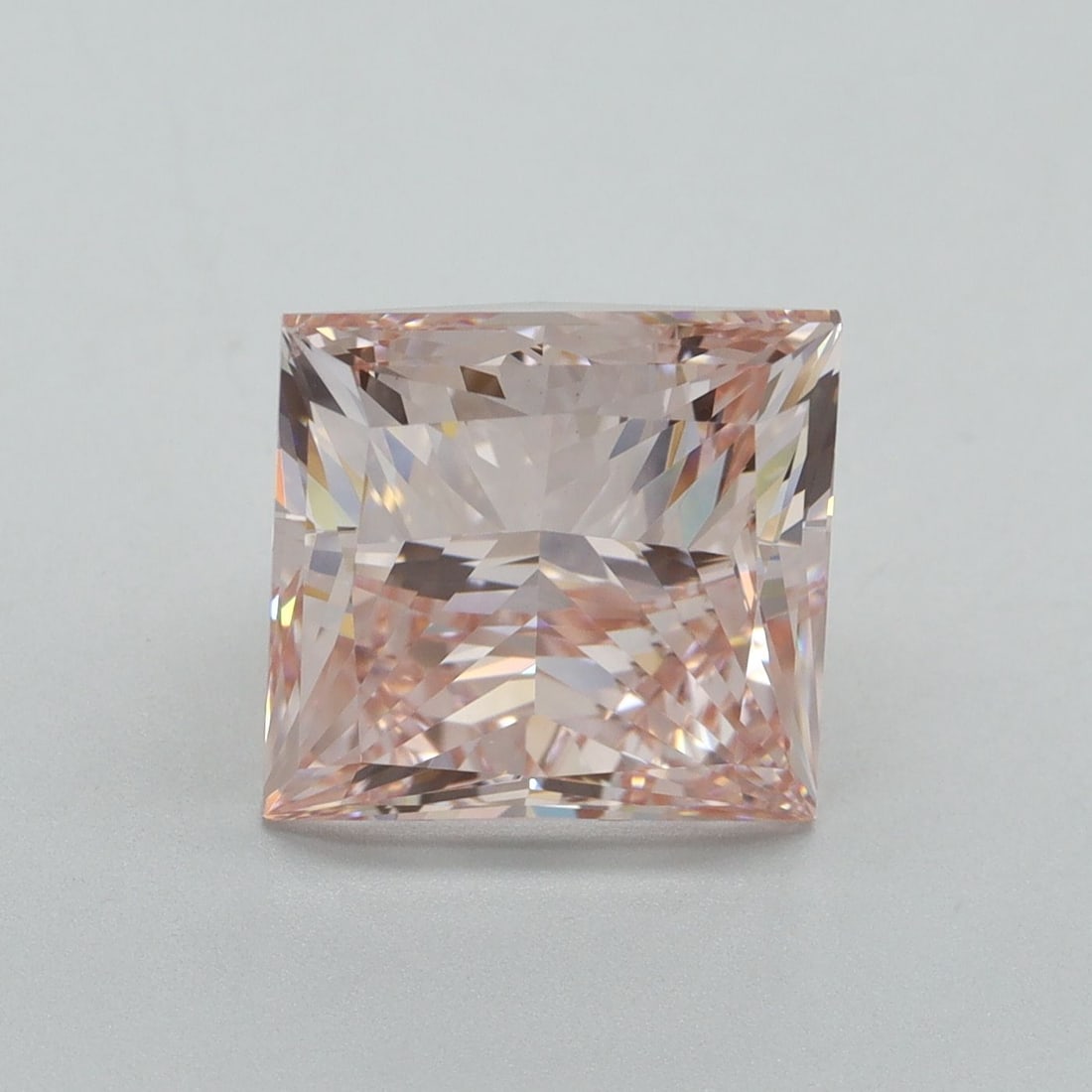 Loose Diamond - PRINCESS 5.01ct Fancy Intense Pink VS1: Loose Diamond - PRINCESS 5.01ct Fancy Intense Pink VS1 Source: This is a real non-mined Diamond that has been grown in a lab Shape: PRINCESS Carats: 5.01 Color: Fancy Intense Pink Certification: IGI V