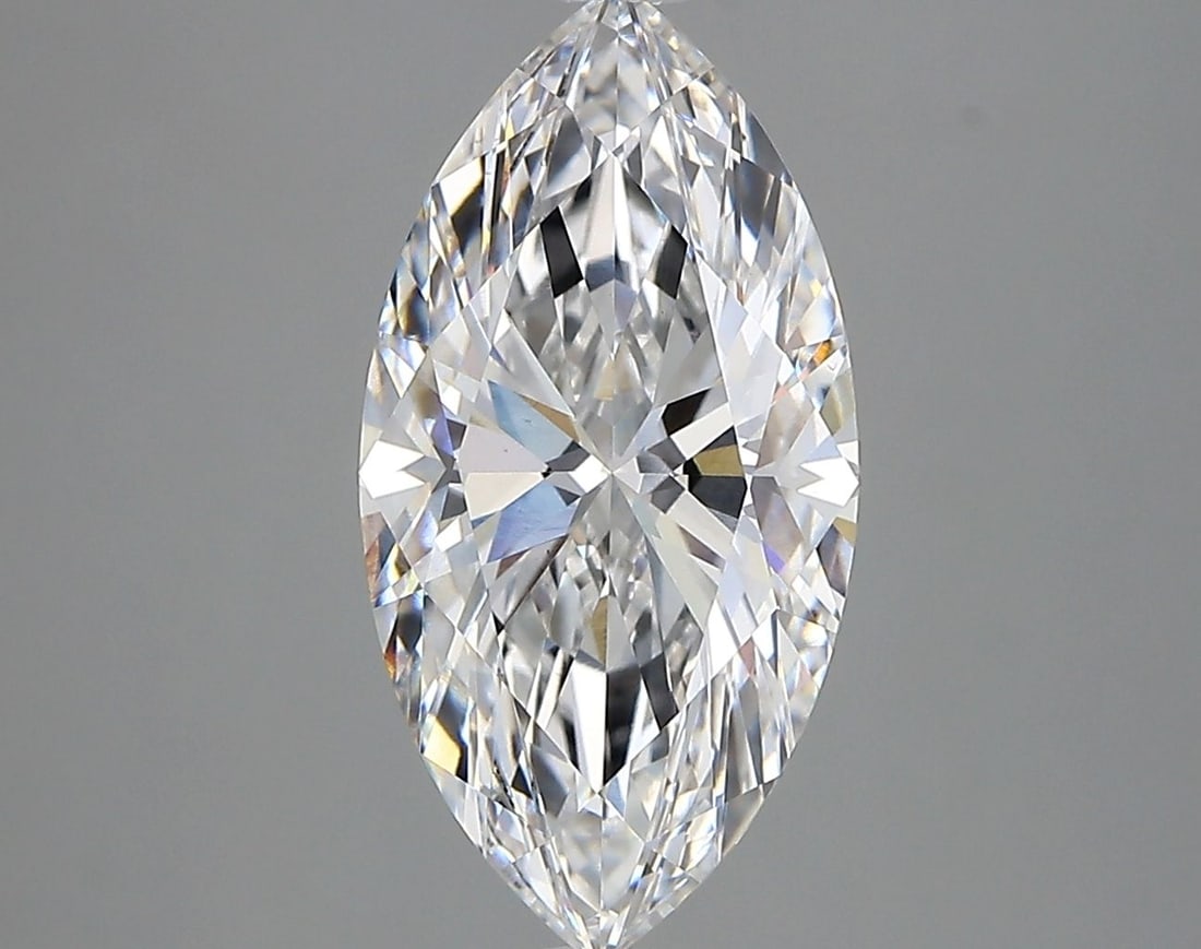 Loose Diamond - MARQUISE 3.31ct E VVS2: Loose Diamond - MARQUISE 3.31ct E VVS2 Source: This is a real non-mined Diamond that has been grown in a lab Shape: MARQUISE Carats: 3.31 Color: E Clarity: VVS2 Certification: IGI Video: