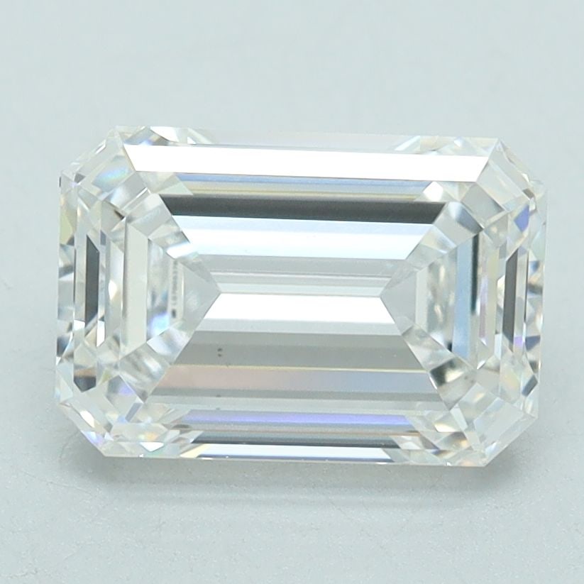 Loose Diamond - EMERALD 1.6ct E VS1: Loose Diamond - EMERALD 1.6ct E VS1 Source: This is a real non-mined Diamond that has been grown in a lab Shape: EMERALD Carats: 1.6 Color: E Clarity: VS1 Certification: IGI Video: Video Link The