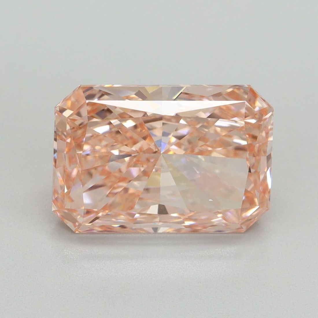 Loose Diamond - RADIANT 5.17ct Fancy Vivid Pink VVS2: Loose Diamond - RADIANT 5.17ct Fancy Vivid Pink VVS2 Source: This is a real non-mined Diamond that has been grown in a lab Shape: RADIANT Carats: 5.17 Color: Fancy Vivid Pink Certification: IGI Video: