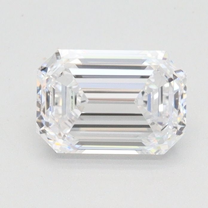 Loose Diamond - EMERALD 0.93ct D VS2: Loose Diamond - EMERALD 0.93ct D VS2 Source: This is a real non-mined Diamond that has been grown in a lab Shape: EMERALD Carats: 0.93 Color: D Clarity: VS2 Certification: IGI Video: