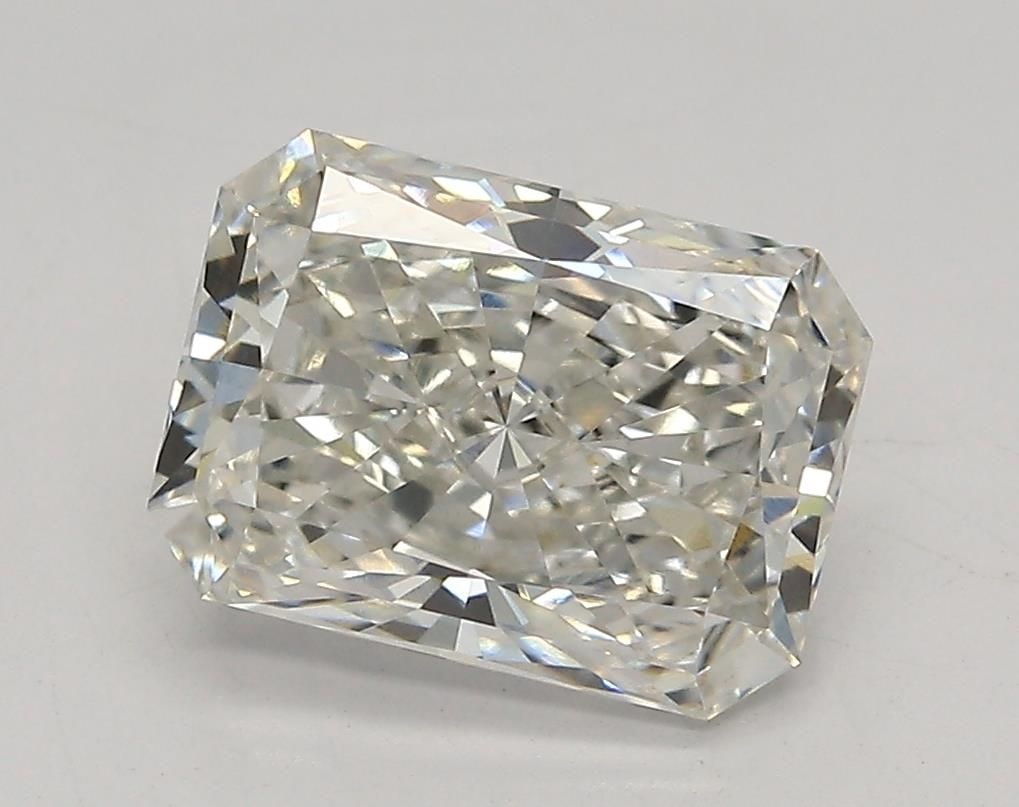 Loose Diamond - RADIANT 2.1ct F VS1: Loose Diamond - RADIANT 2.1ct F VS1 Source: This is a real non-mined Diamond that has been grown in a lab Shape: RADIANT Carats: 2.1 Color: F Clarity: VS1 Certification: IGI Video: Video Link The