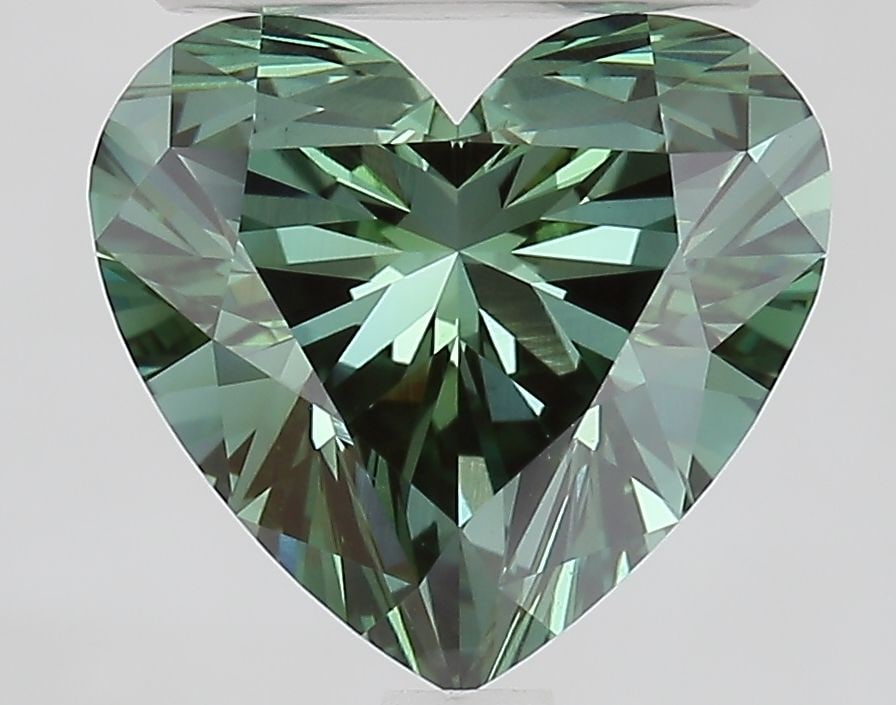 Loose Diamond - HEART 2.73ct Fancy Vivid Green VVS2: Loose Diamond - HEART 2.73ct Fancy Vivid Green VVS2 Source: This is a real non-mined Diamond that has been grown in a lab Shape: HEART Carats: 2.73 Color: Fancy Vivid Green Certification: IGI Video: