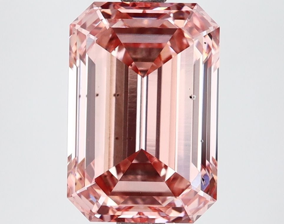 Loose Diamond - EMERALD 3.31ct Fancy Intense Pink VS2: Loose Diamond - EMERALD 3.31ct Fancy Intense Pink VS2 Source: This is a real non-mined Diamond that has been grown in a lab Shape: EMERALD Carats: 3.31 Color: Fancy Intense Pink Certification: IGI
