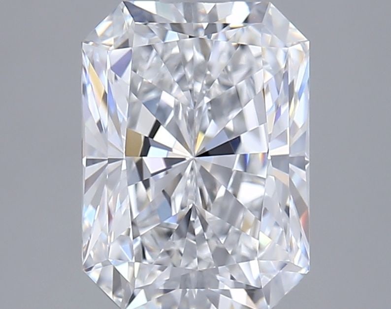 Loose Diamond - RADIANT 2.0ct D VVS2: Loose Diamond - RADIANT 2.0ct D VVS2 Source: This is a real non-mined Diamond that has been grown in a lab Shape: RADIANT Carats: 2.0 Color: D Clarity: VVS2 Certification: IGI Video: Video Link The