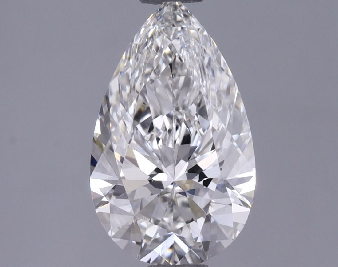 Loose Diamond - PEAR 1.08ct G VVS1: Loose Diamond - PEAR 1.08ct G VVS1 Source: This is a real non-mined Diamond that has been grown in a lab Shape: PEAR Carats: 1.08 Color: G Clarity: VVS1 Certification: GIA Video: