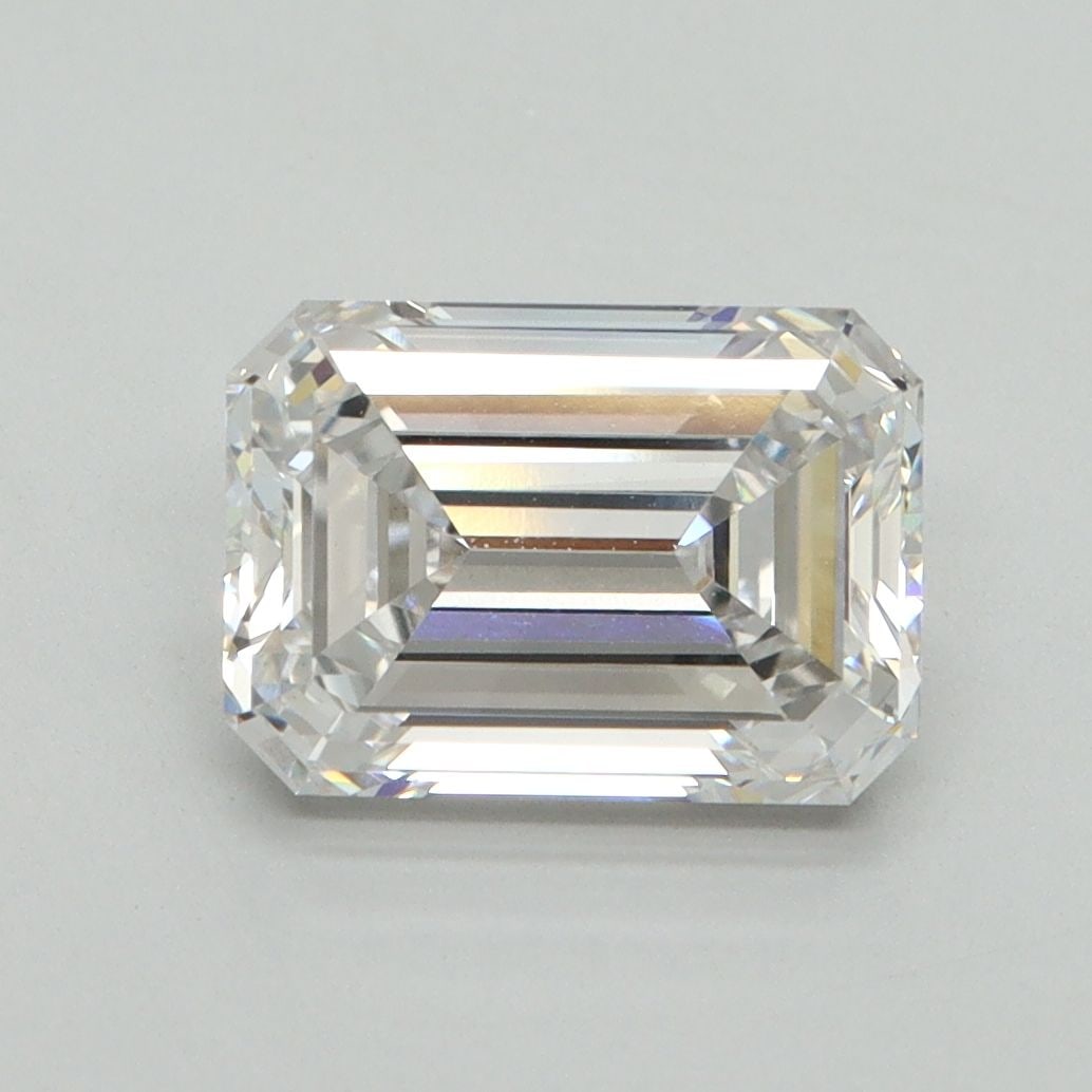 Loose Diamond - EMERALD 2.19ct F VS1: Loose Diamond - EMERALD 2.19ct F VS1 Source: This is a real non-mined Diamond that has been grown in a lab Shape: EMERALD Carats: 2.19 Color: F Clarity: VS1 Certification: NONE Video: