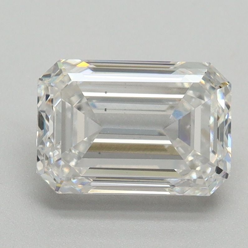 Loose Diamond - EMERALD 2.01ct E VS2: Loose Diamond - EMERALD 2.01ct E VS2 Source: This is a real non-mined Diamond that has been grown in a lab Shape: EMERALD Carats: 2.01 Color: E Clarity: VS2 Certification: NONE Video: