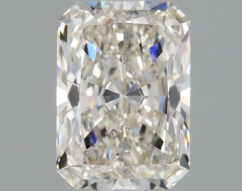Loose Diamond - RADIANT 2.09ct H VVS2: Loose Diamond - RADIANT 2.09ct H VVS2 Source: This is a real non-mined Diamond that has been grown in a lab Shape: RADIANT Carats: 2.09 Color: H Clarity: VVS2 Certification: IGI Video: Video Link 